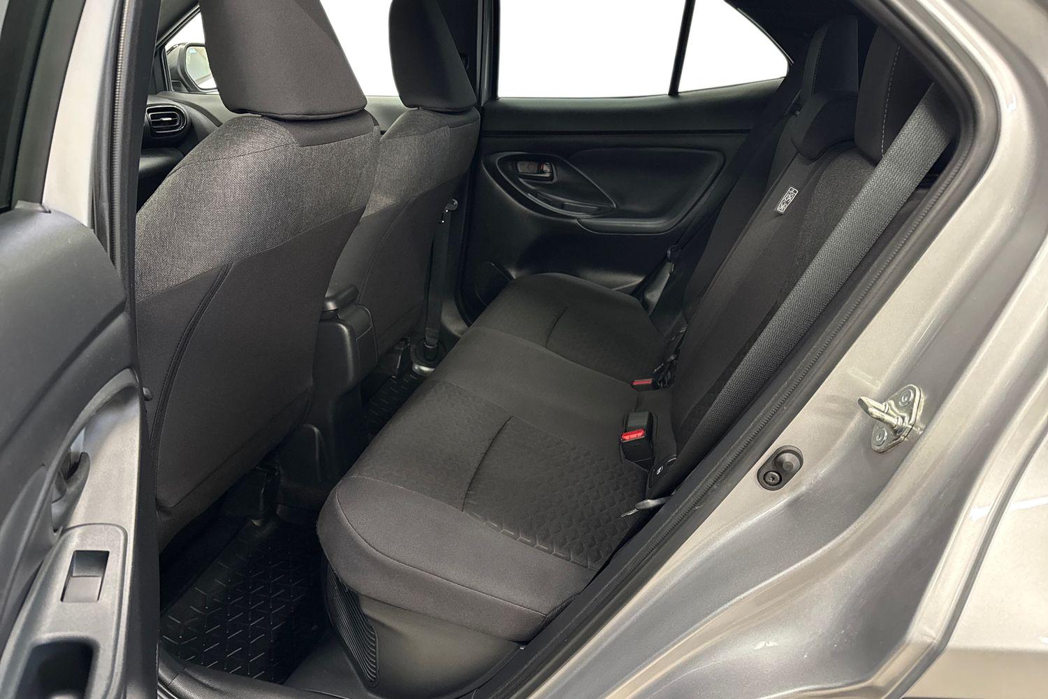 TOYOTA Yaris Cross 2023