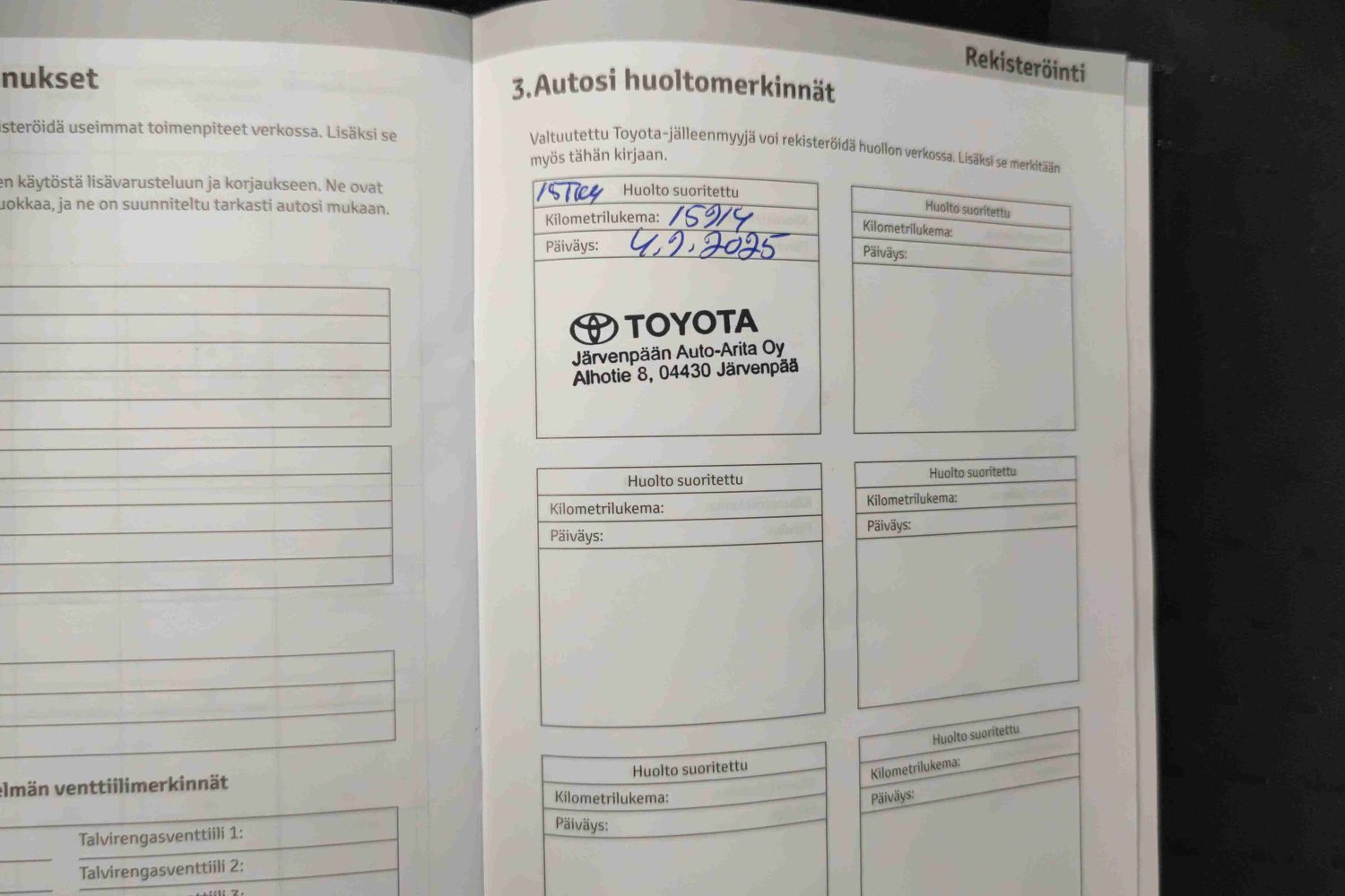 TOYOTA Yaris Cross 2024