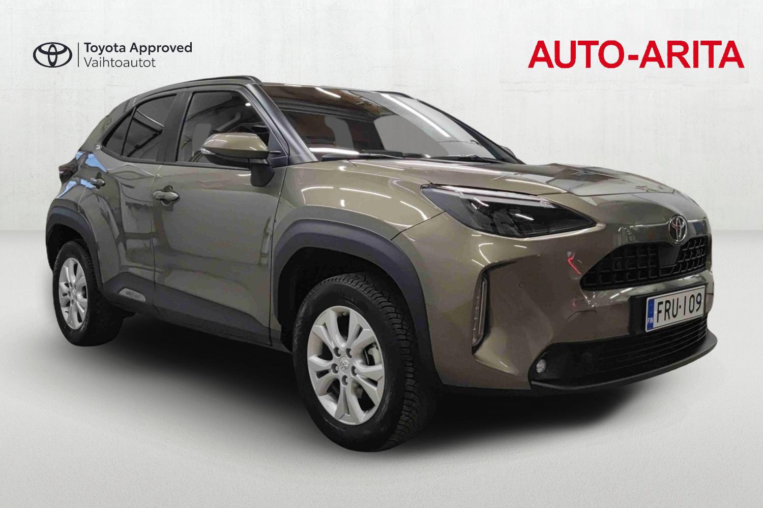 TOYOTA Yaris Cross 2024