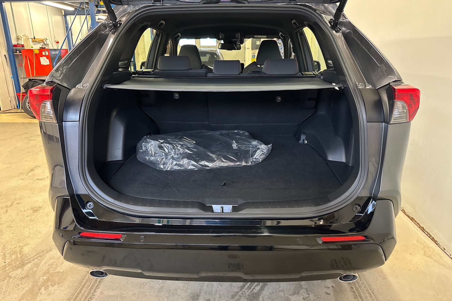 TOYOTA RAV4 Plug-in 2024