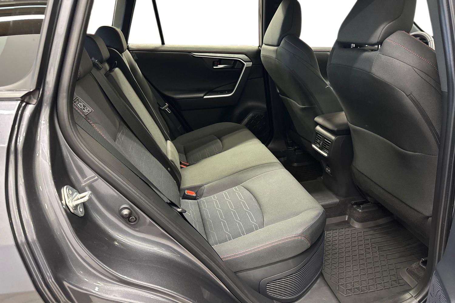 TOYOTA RAV4 Plug-in 2024