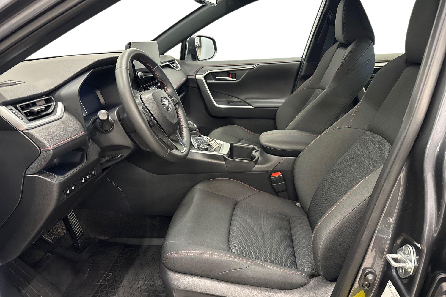 TOYOTA RAV4 Plug-in 2024