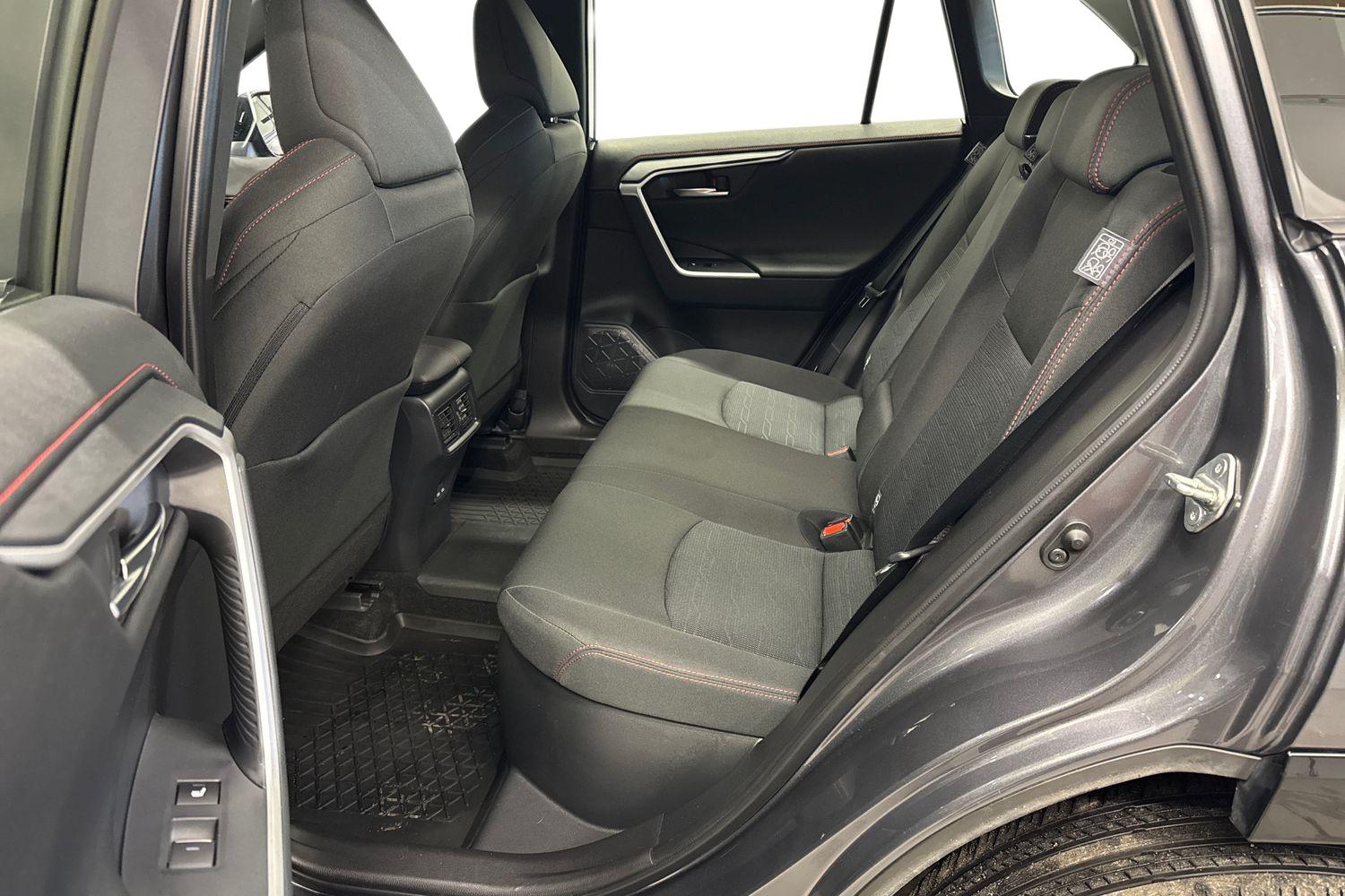 TOYOTA RAV4 Plug-in 2024