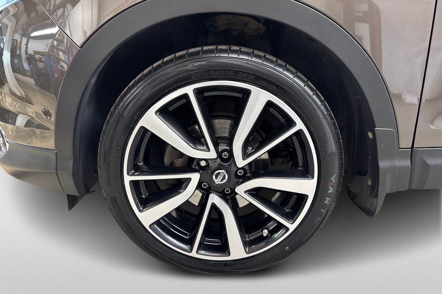 NISSAN Qashqai 2015