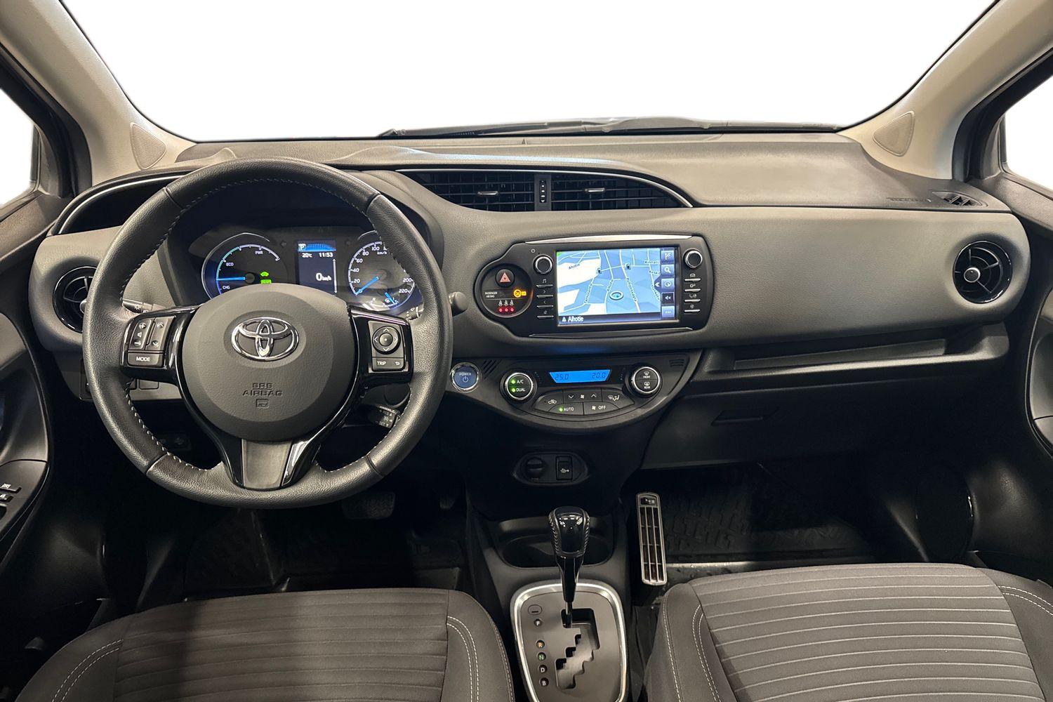 TOYOTA YARIS 2018