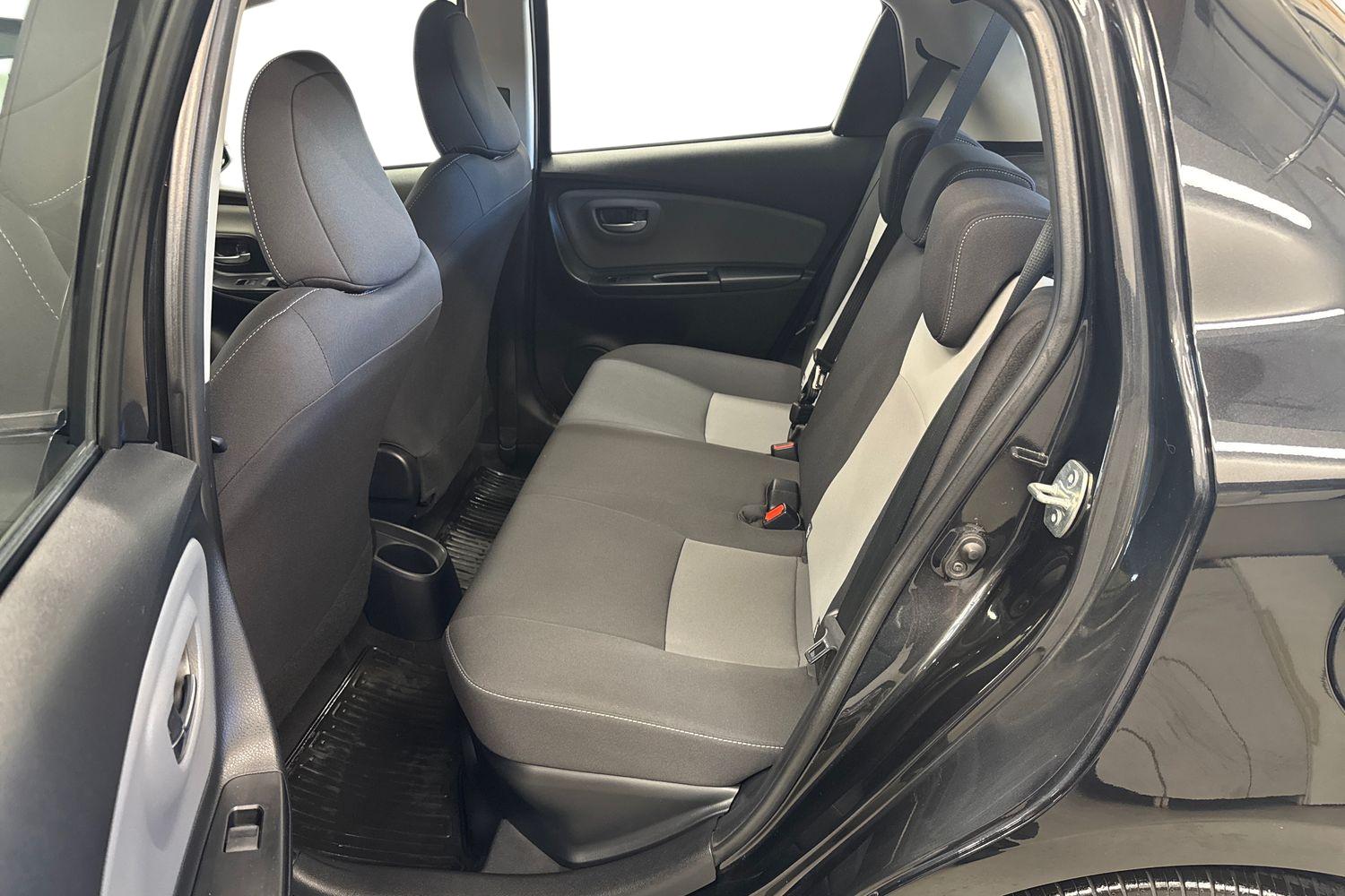 TOYOTA YARIS 2018