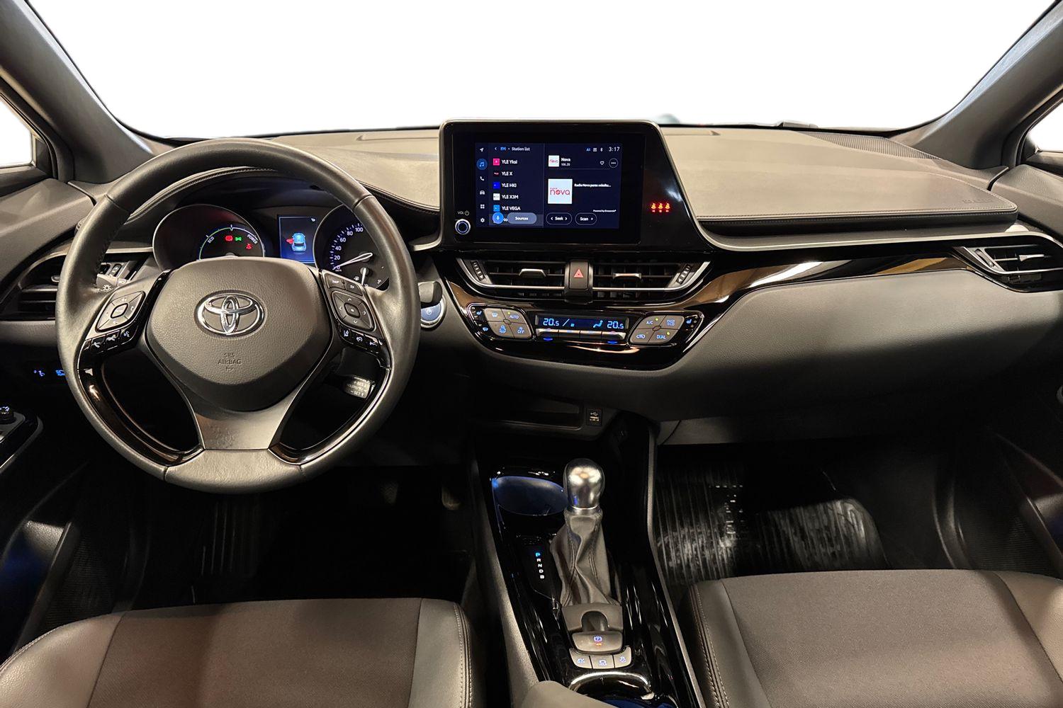 Toyota C-HR 2023