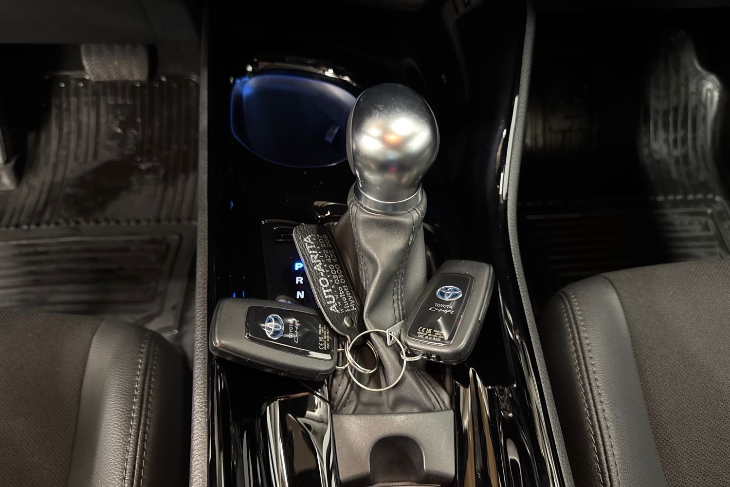 Toyota C-HR 2023