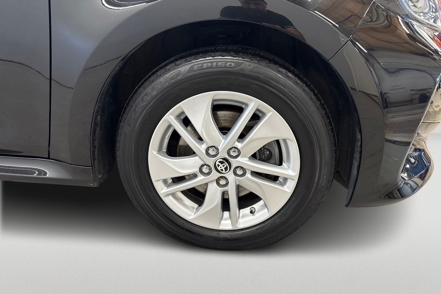 TOYOTA YARIS 2023