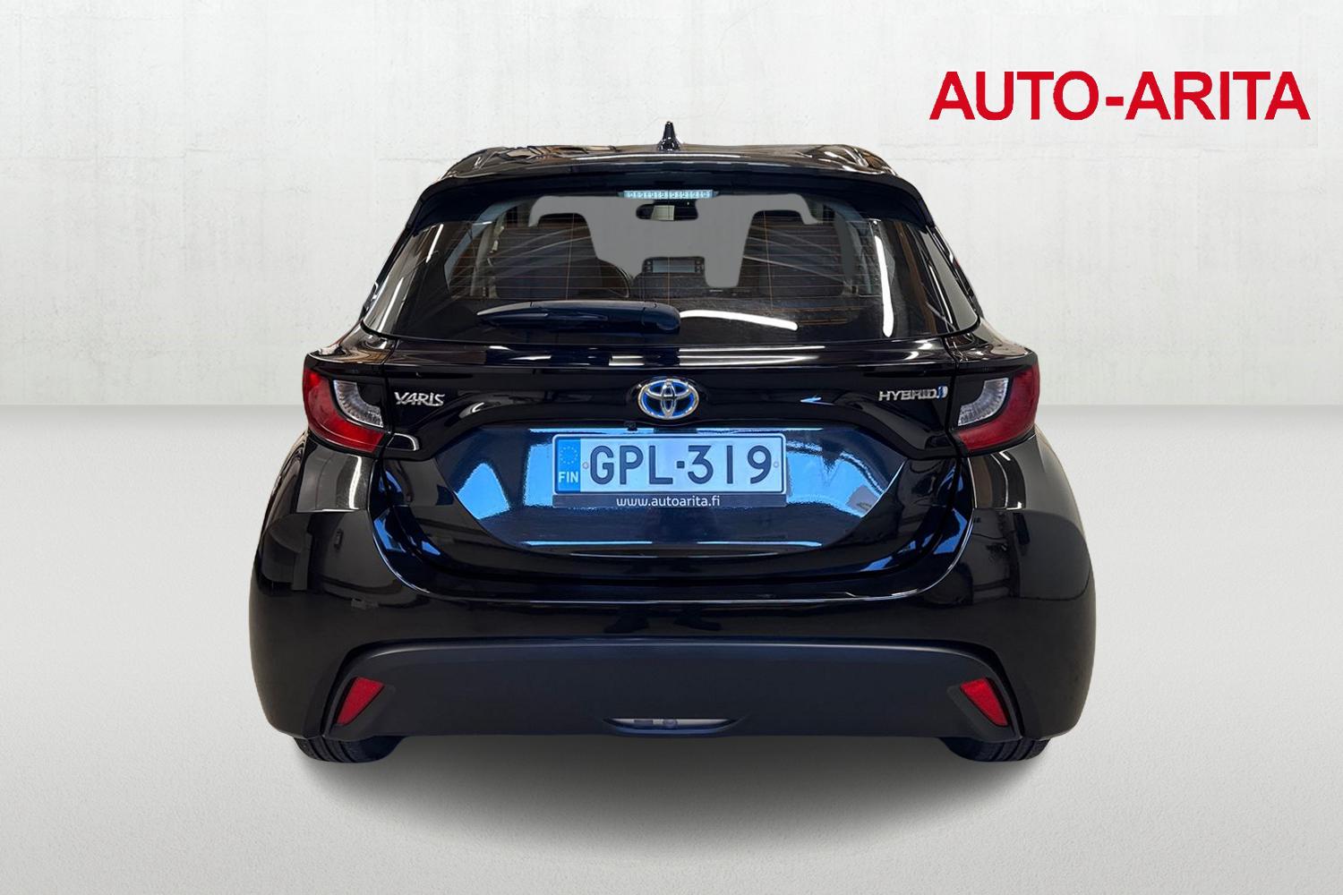 TOYOTA YARIS 2023