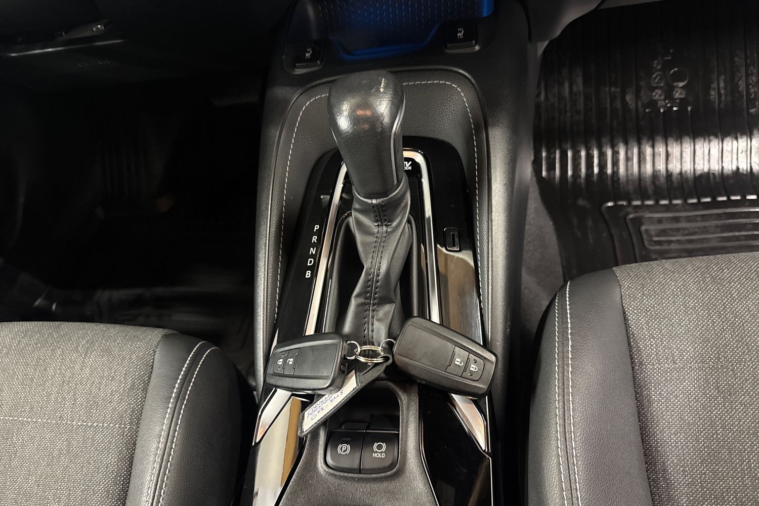 TOYOTA COROLLA 2023
