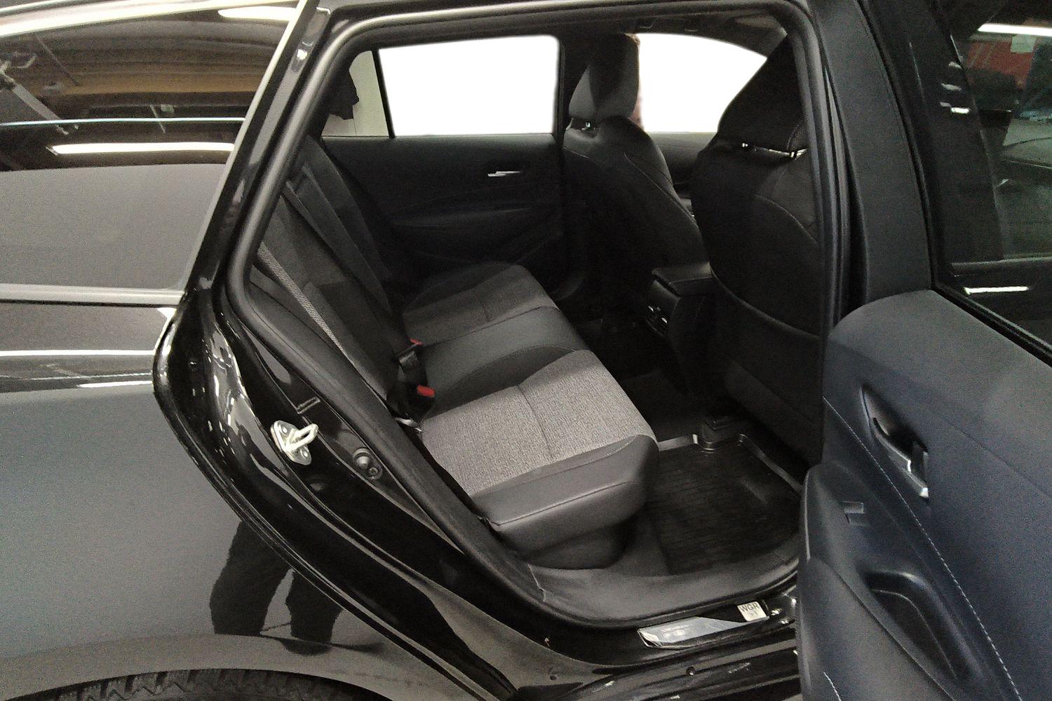 TOYOTA COROLLA 2025