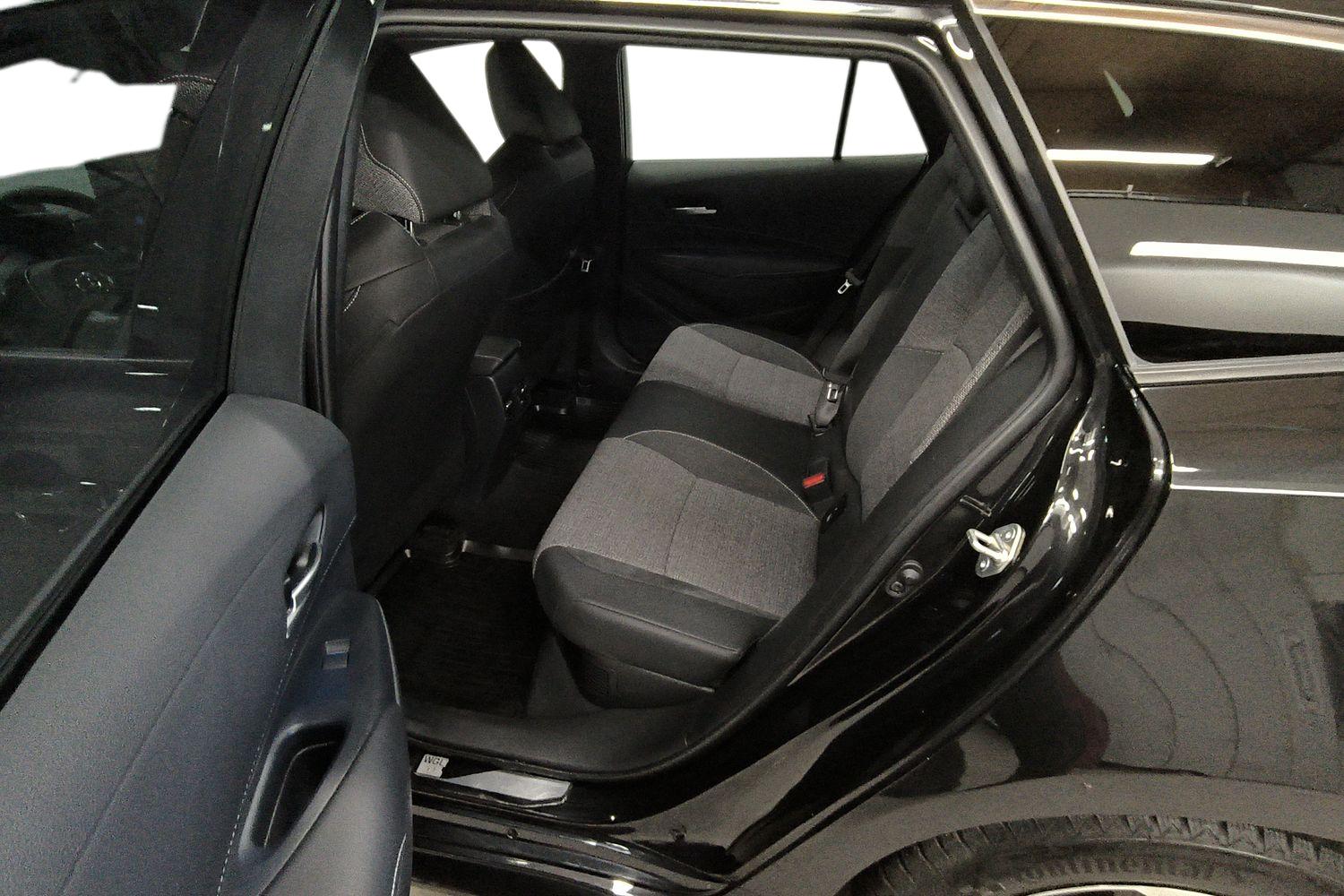 TOYOTA COROLLA 2025