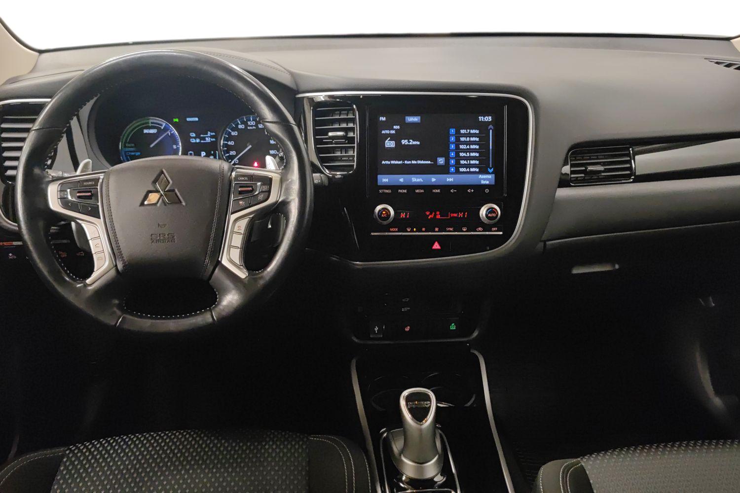 MITSUBISHI Outlander PHEV 2021