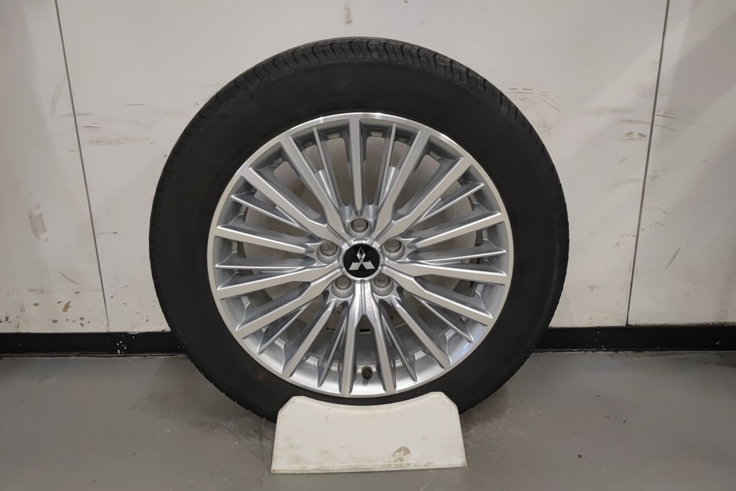 MITSUBISHI Outlander PHEV 2021