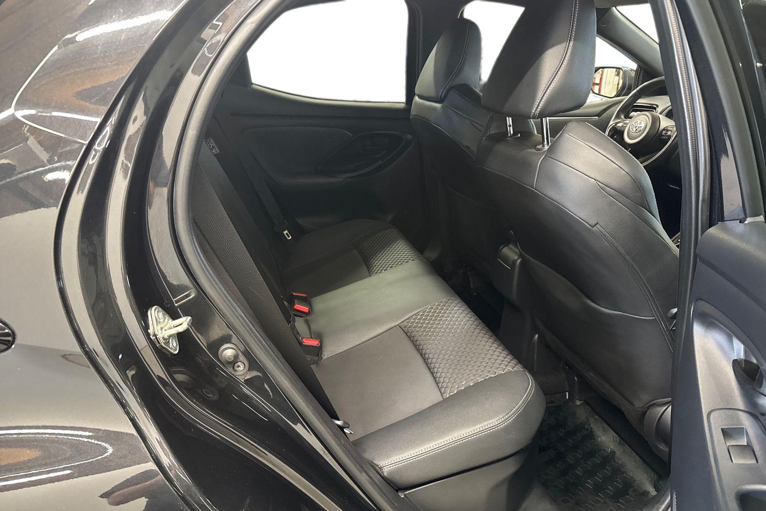TOYOTA YARIS 2020
