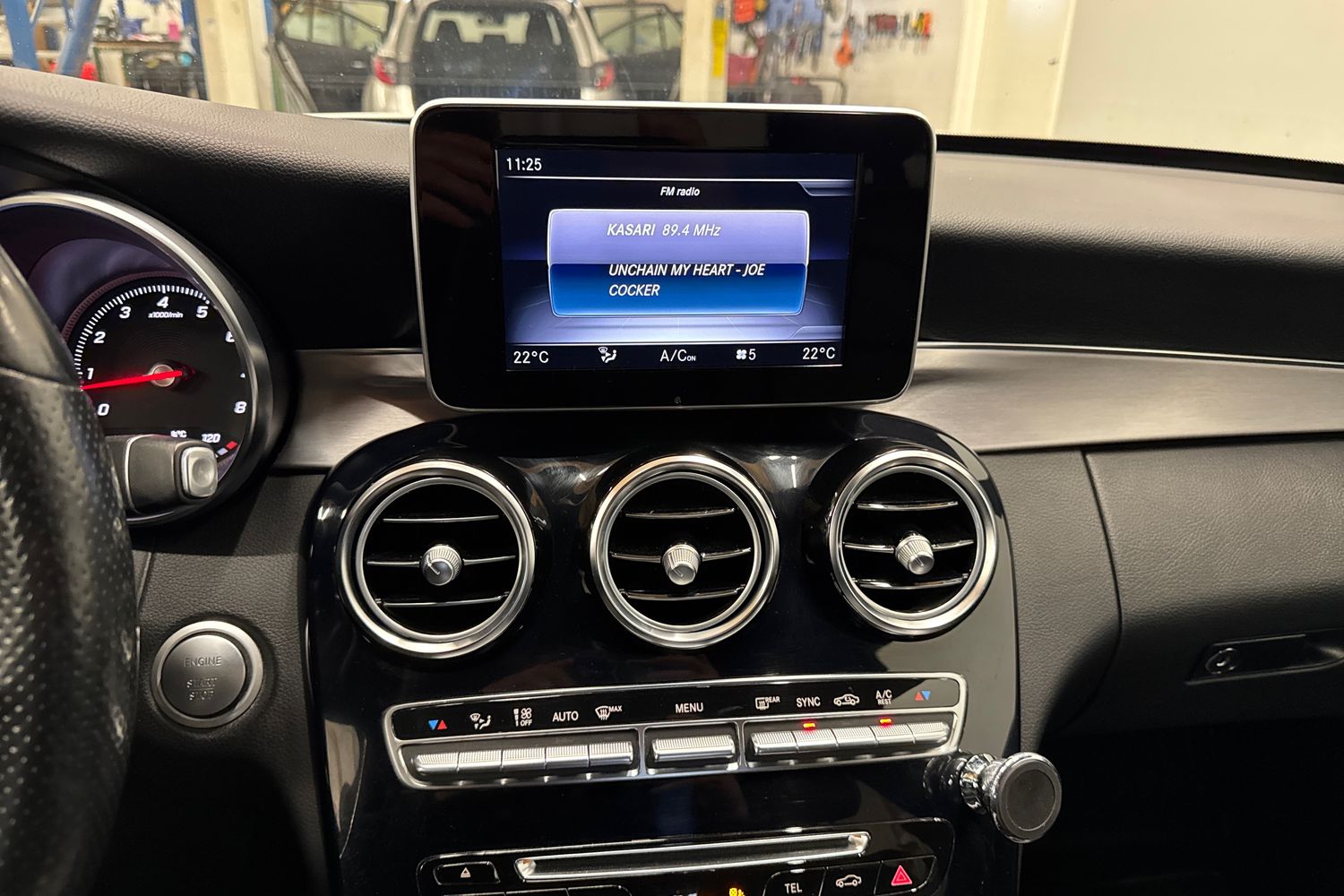 MERCEDES-BENZ C 2018