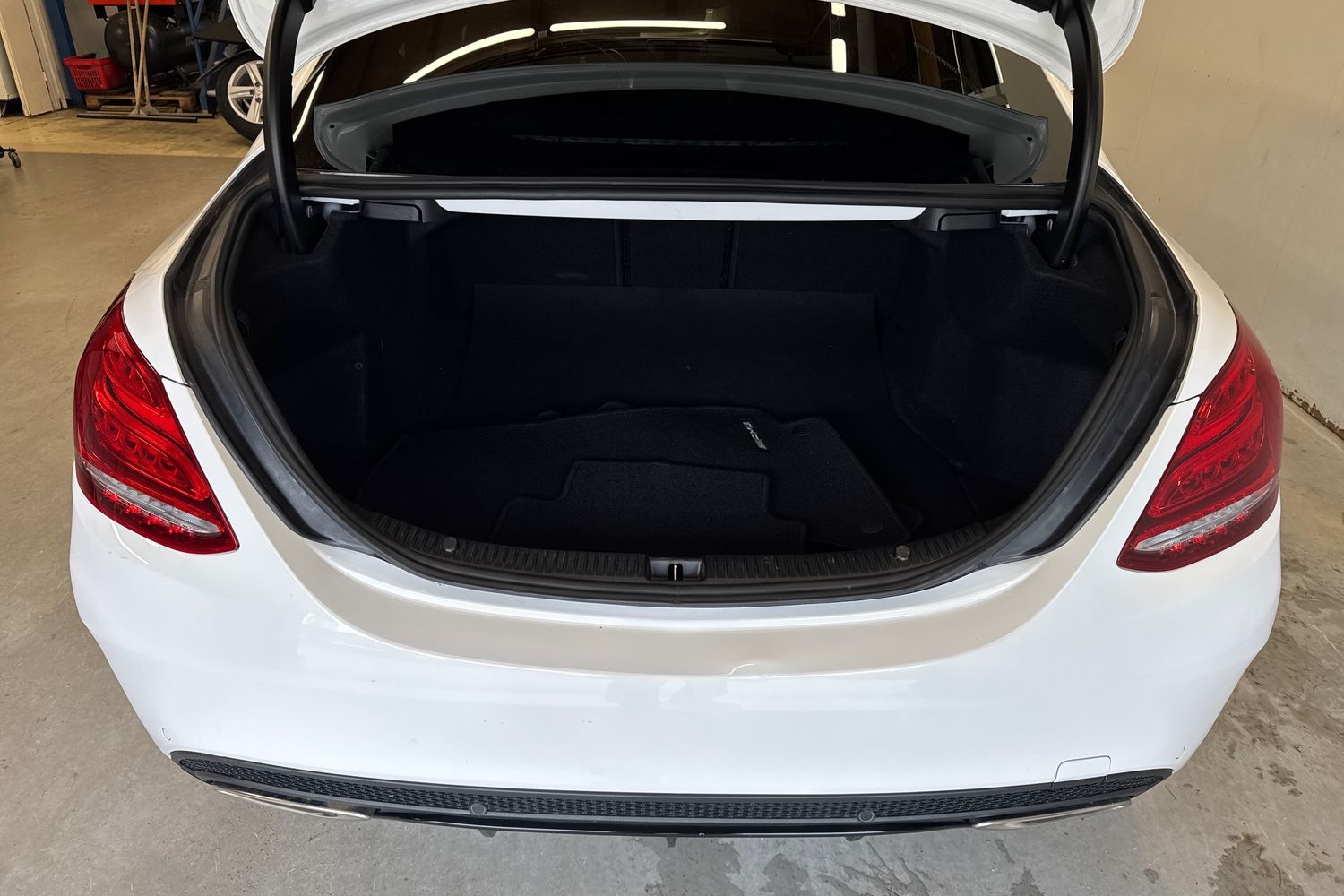 MERCEDES-BENZ C 2018