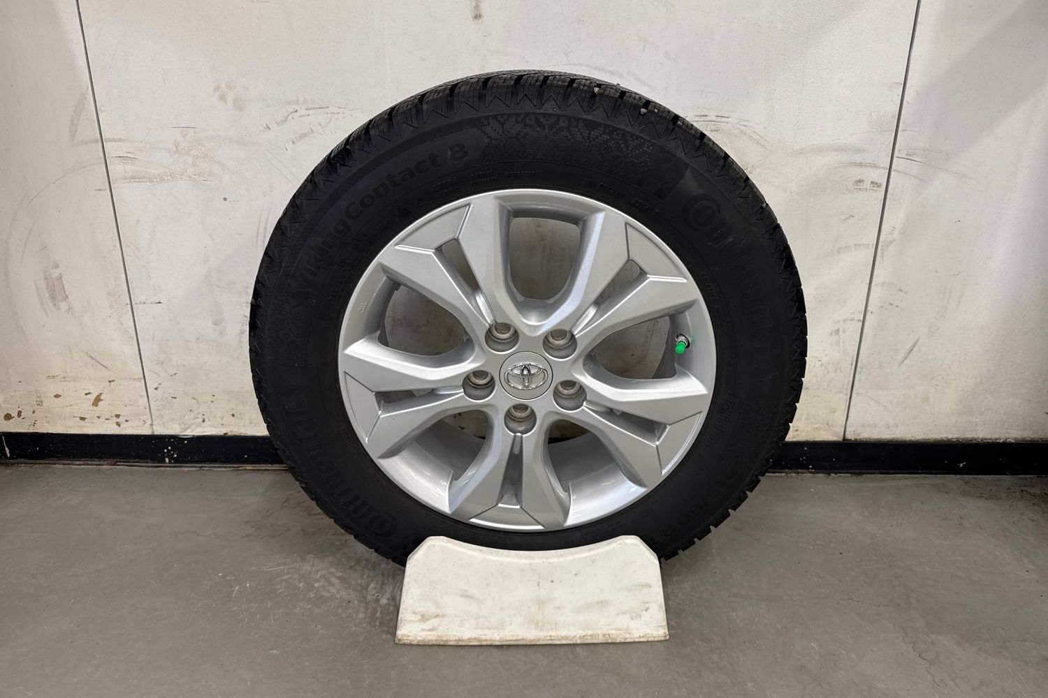 TOYOTA Yaris Cross 2024