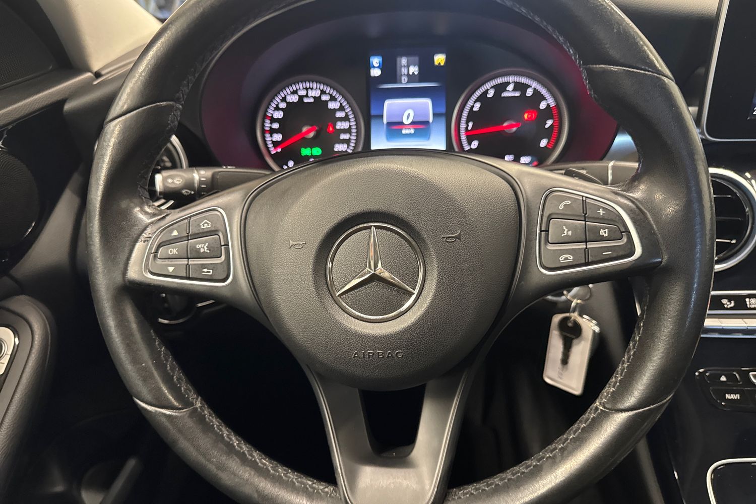 MERCEDES-BENZ C 2017