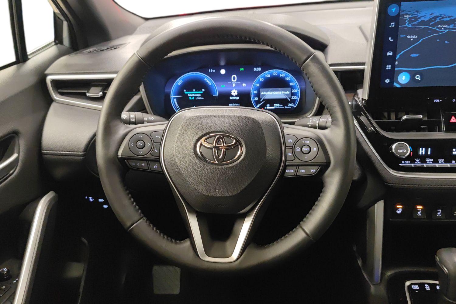 TOYOTA Corolla Cross 2023