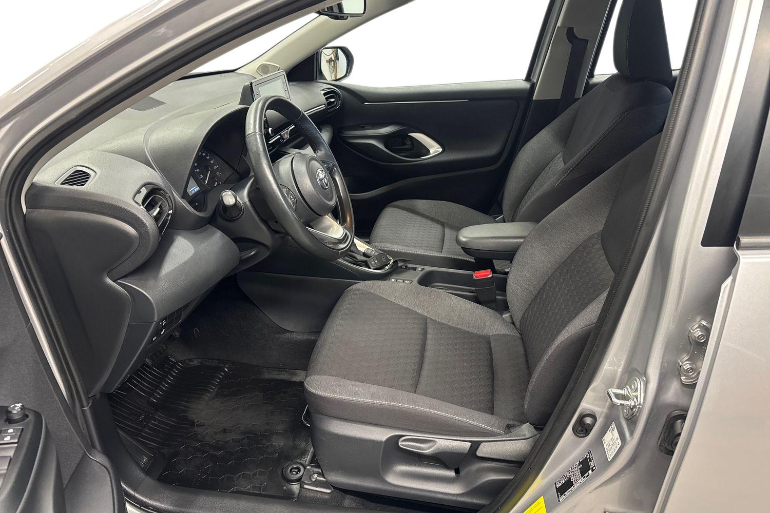 Toyota Yaris 2023