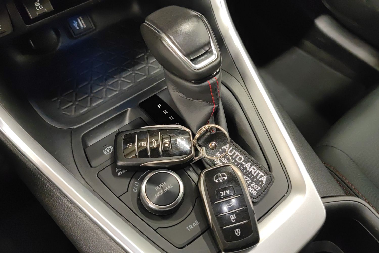 Toyota RAV4 Plug-in 2023