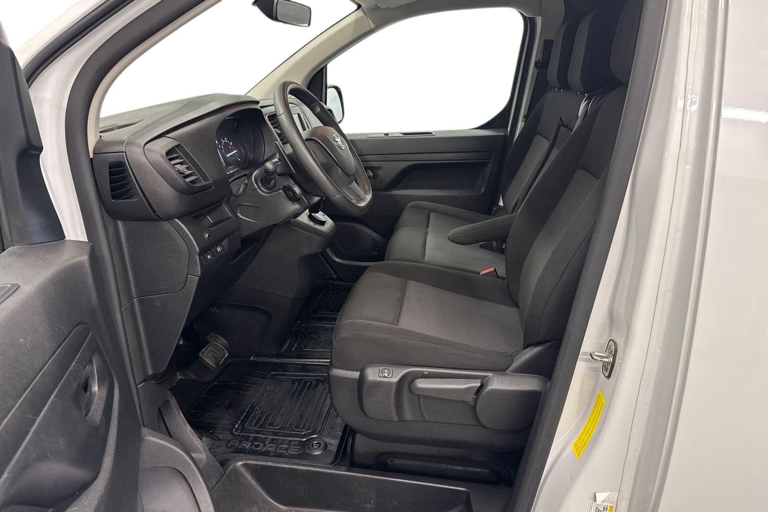 Toyota Proace 2023