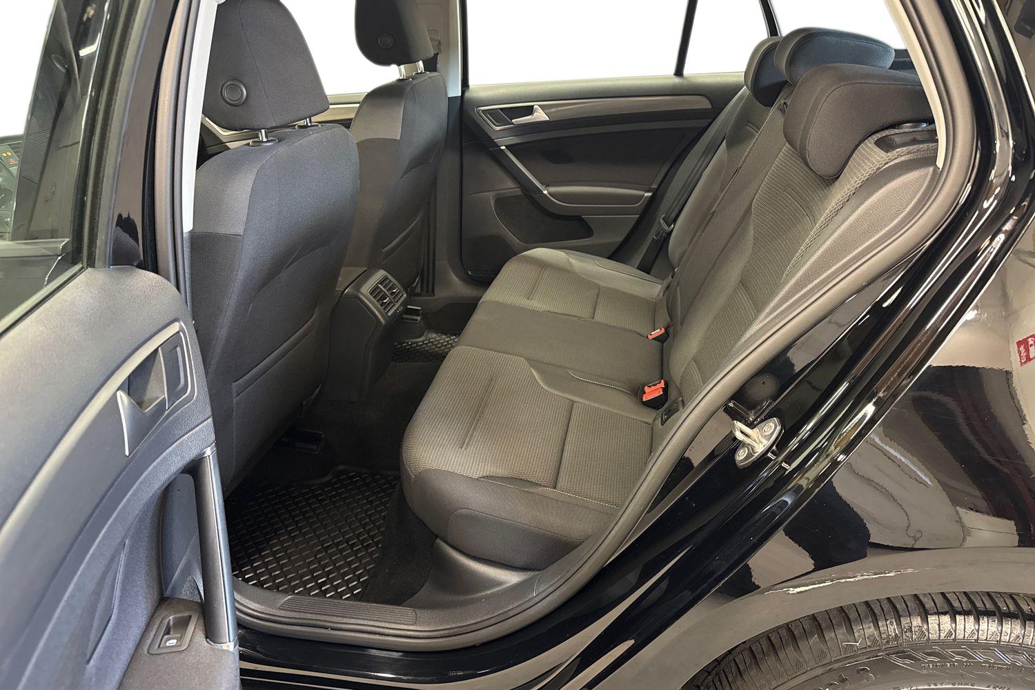 Volkswagen Golf 2014