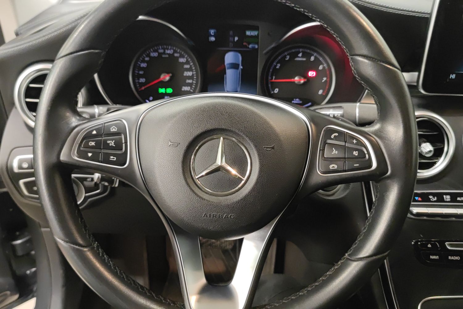 MERCEDES-BENZ GLC 2018