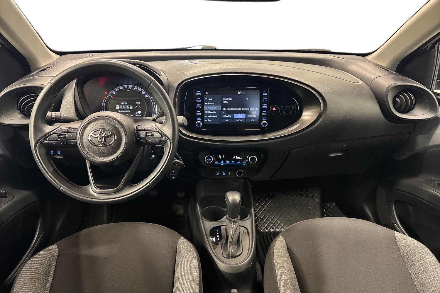 TOYOTA Aygo X 2022