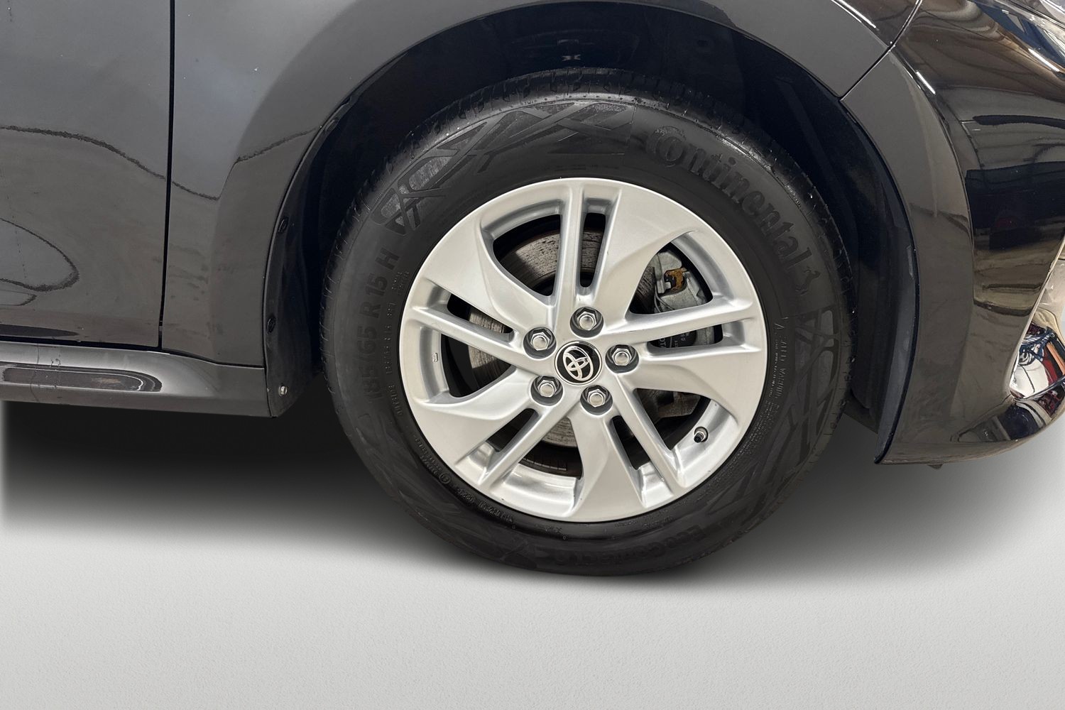 TOYOTA YARIS 2023