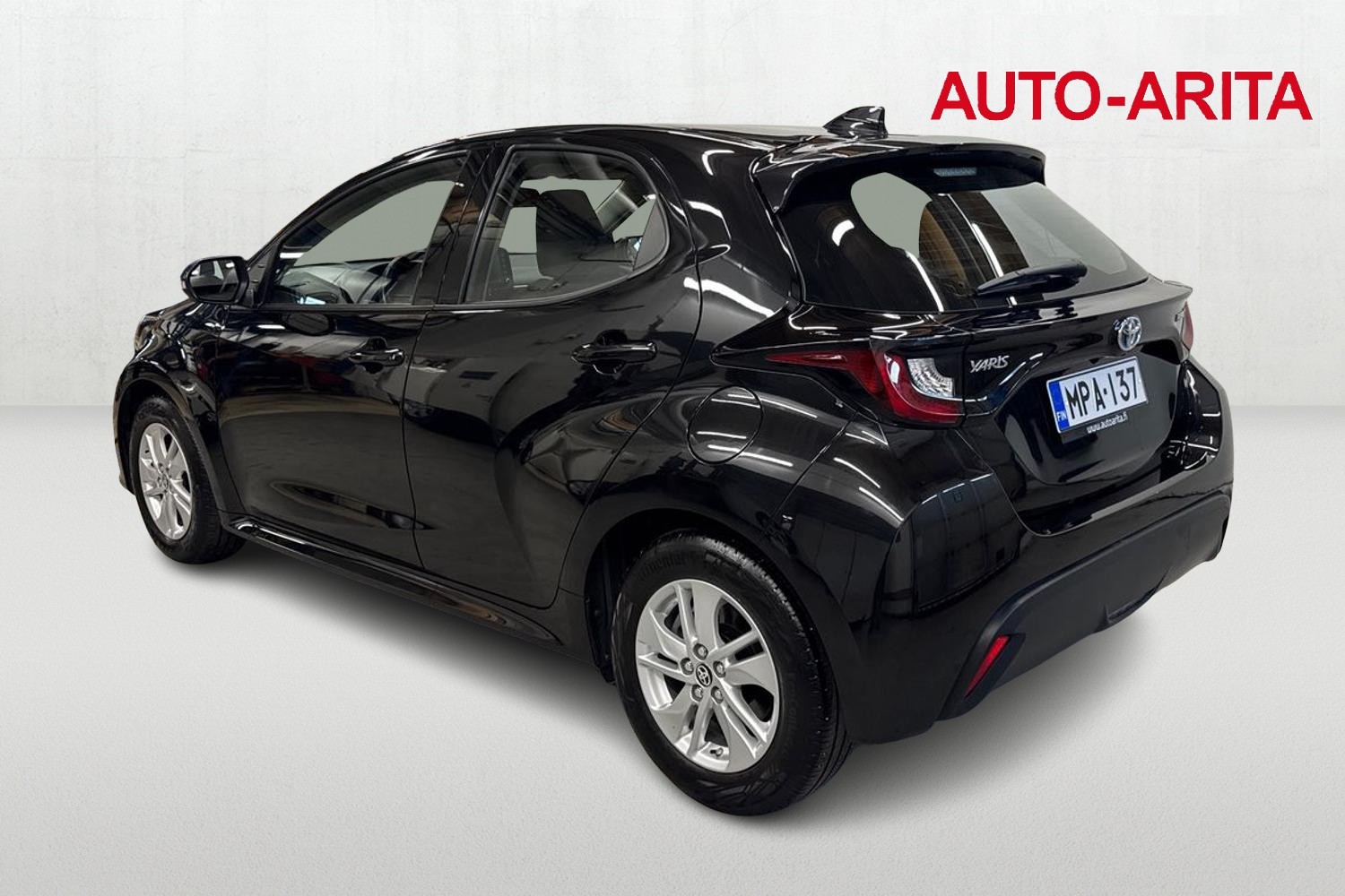 TOYOTA YARIS 2023