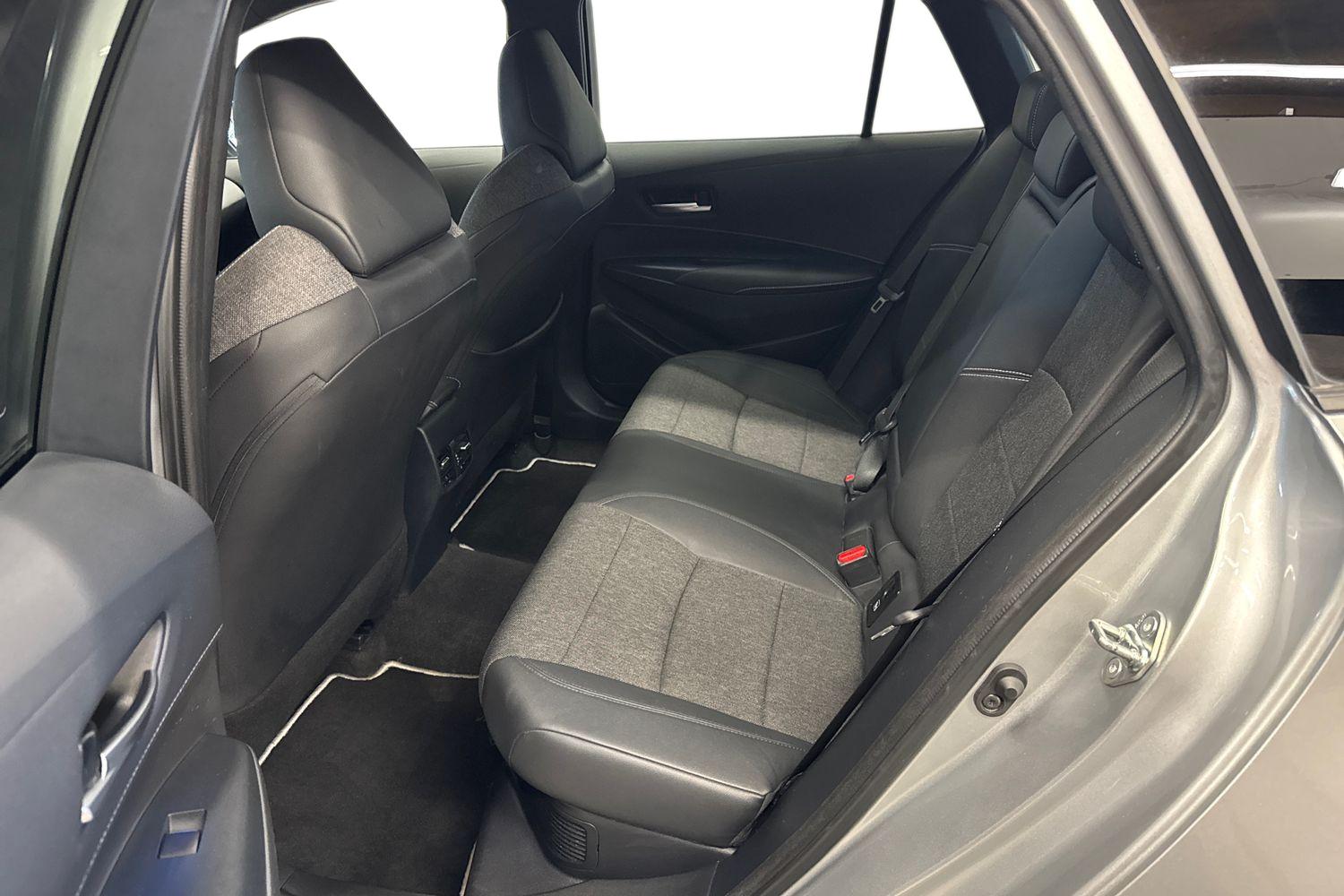 TOYOTA COROLLA 2023