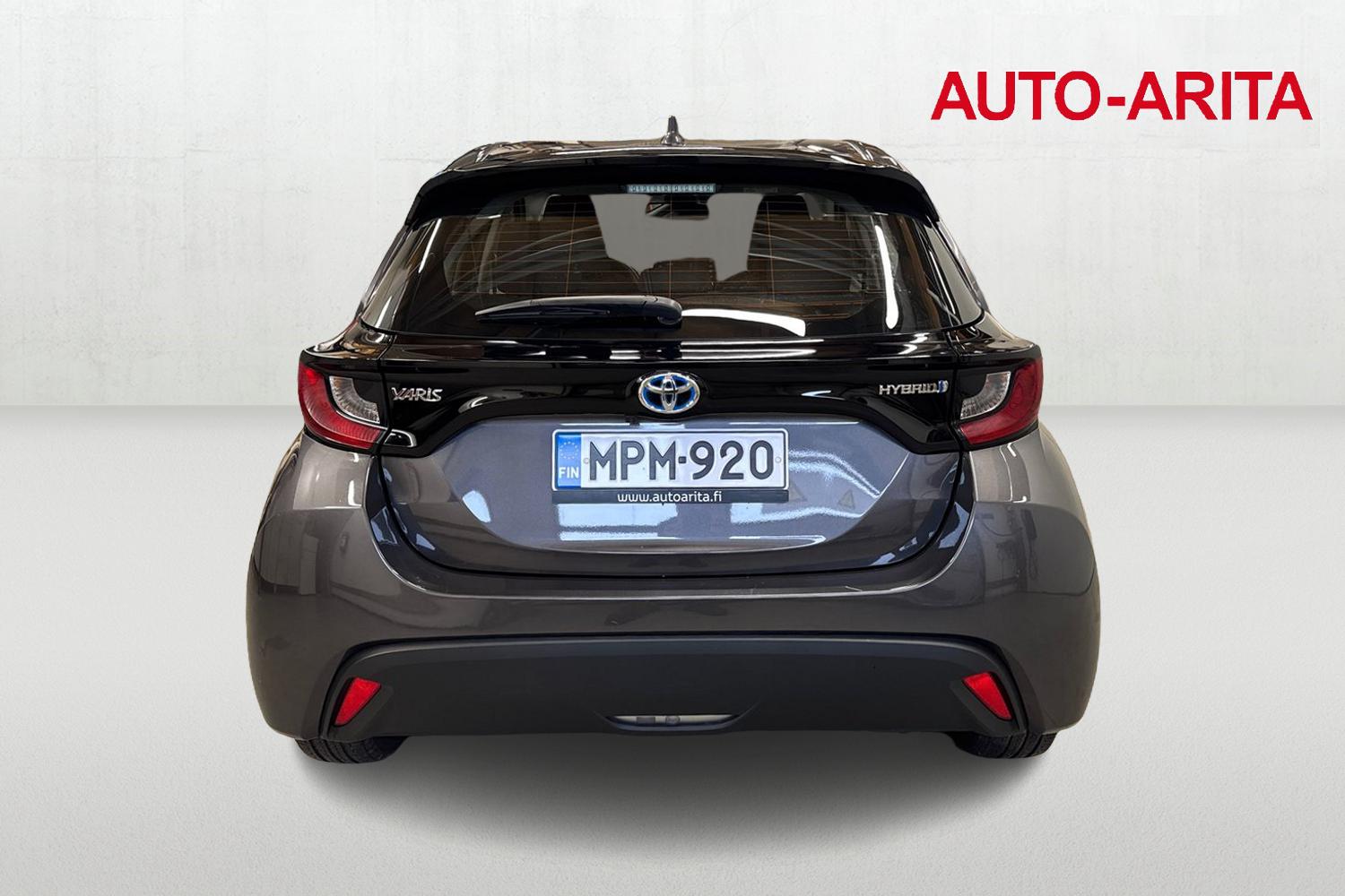 TOYOTA YARIS 2023