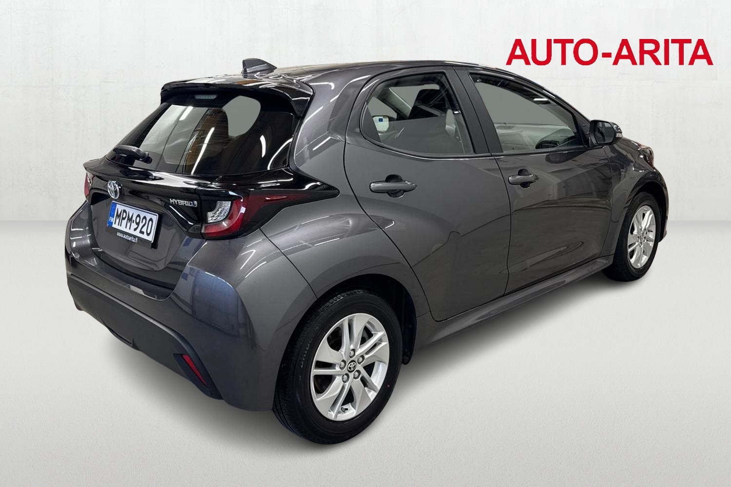 TOYOTA YARIS 2023