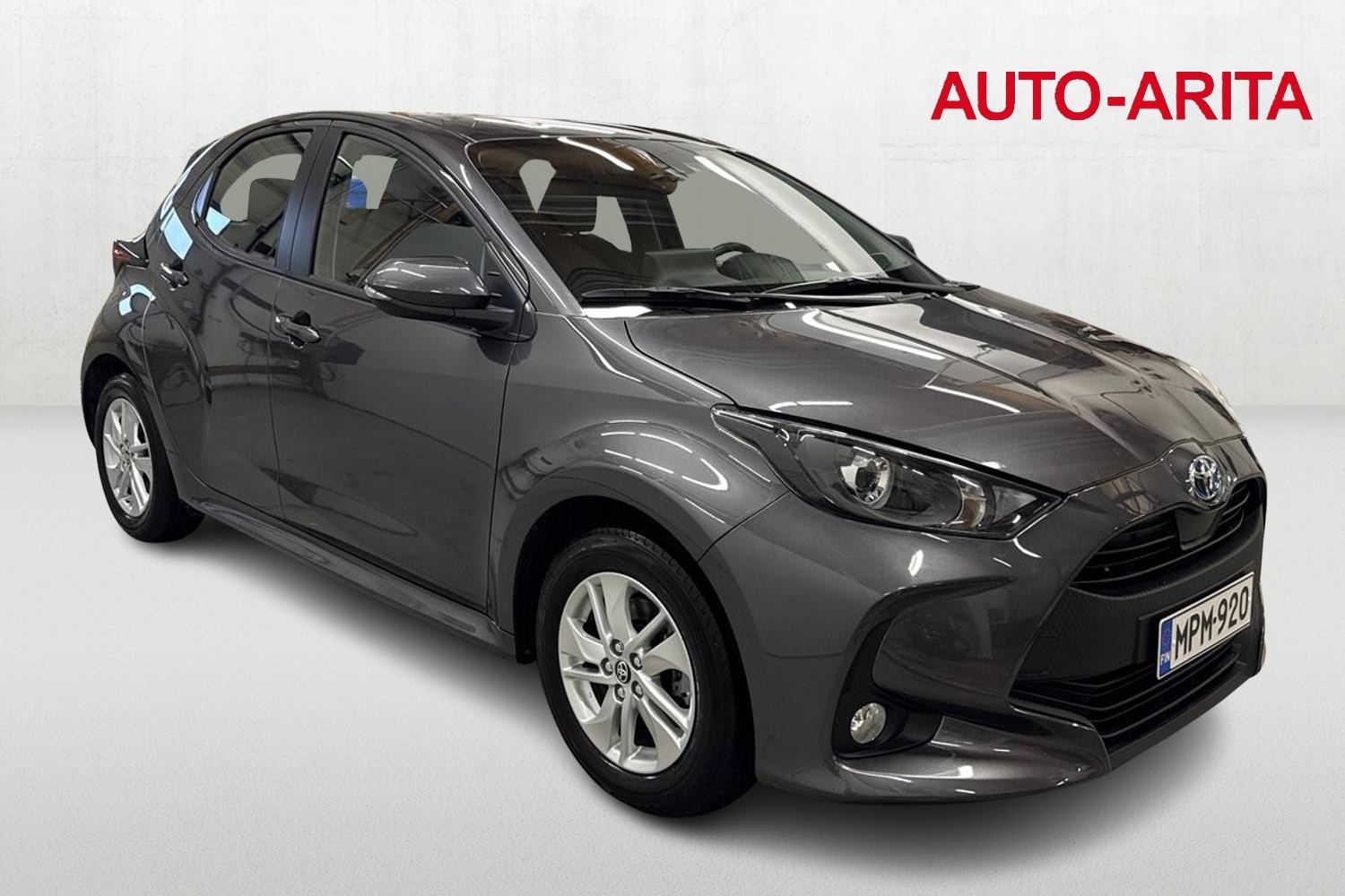 TOYOTA YARIS 2023