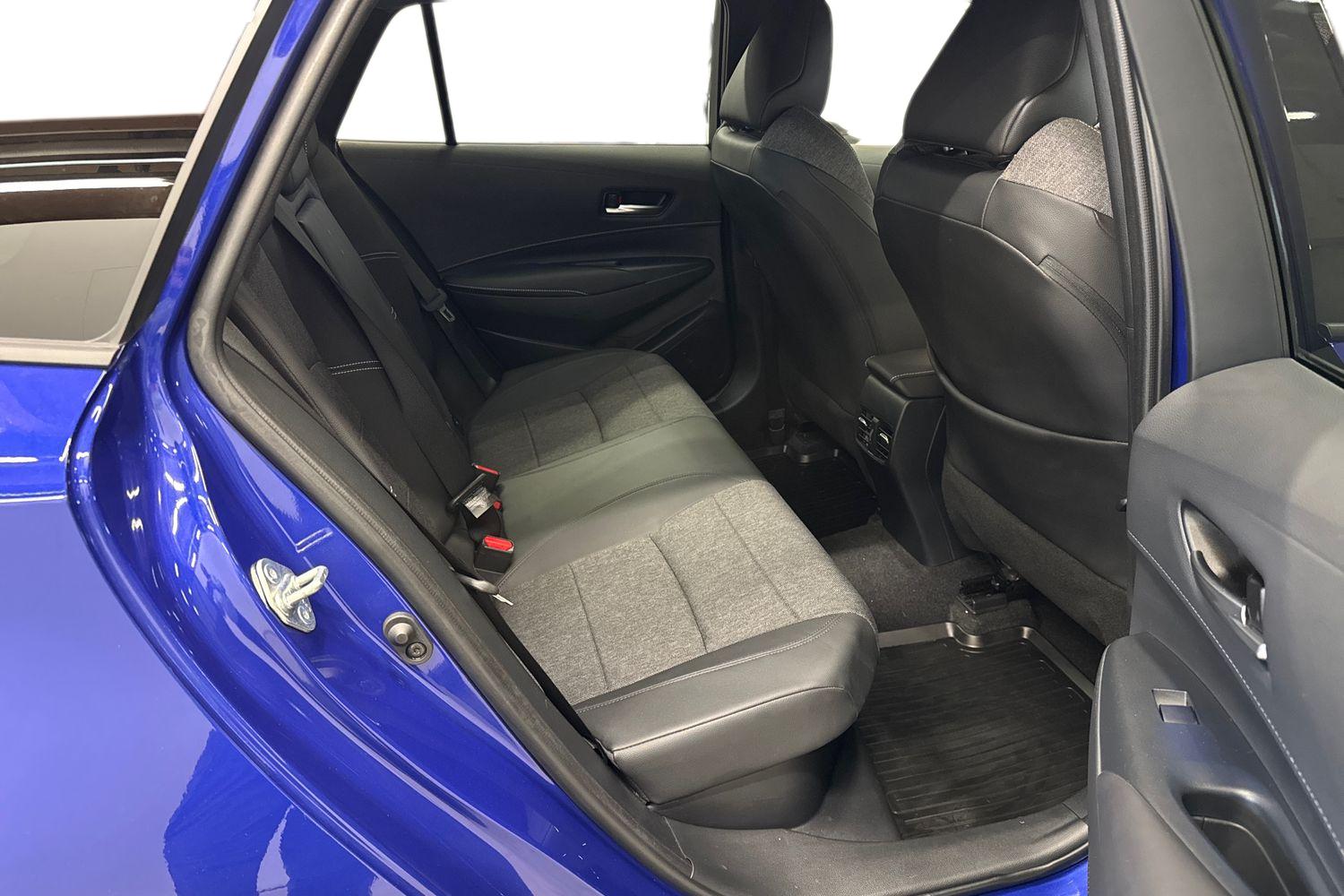 TOYOTA COROLLA 2024