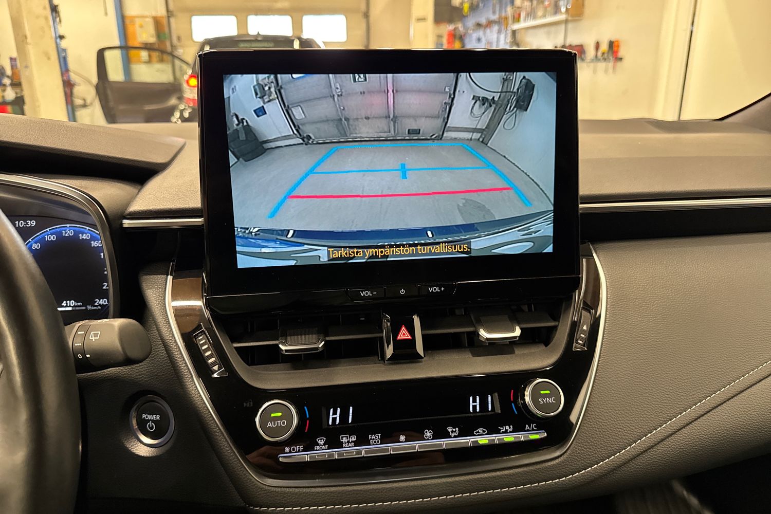 TOYOTA COROLLA 2024