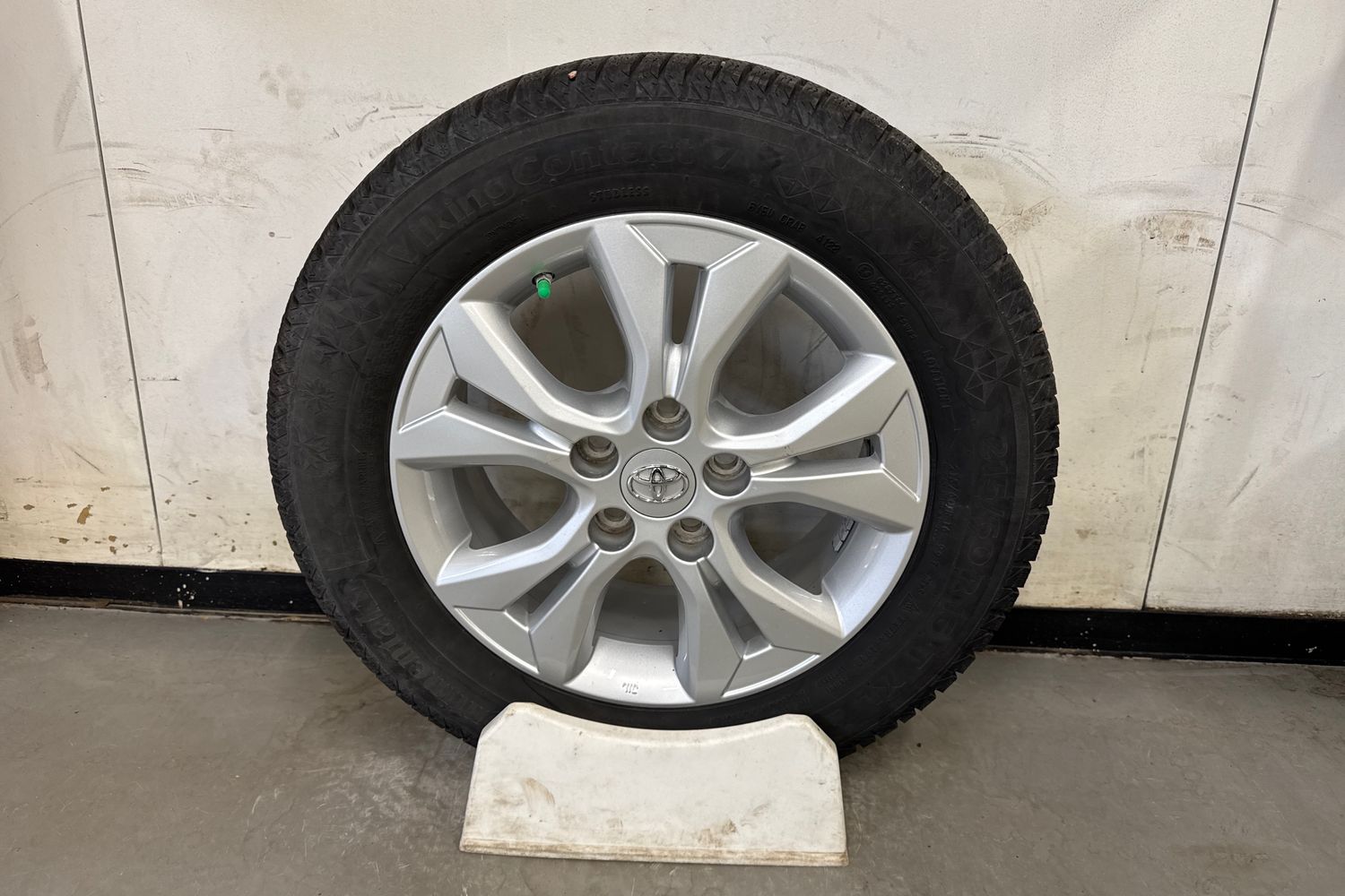 TOYOTA Yaris Cross 2023