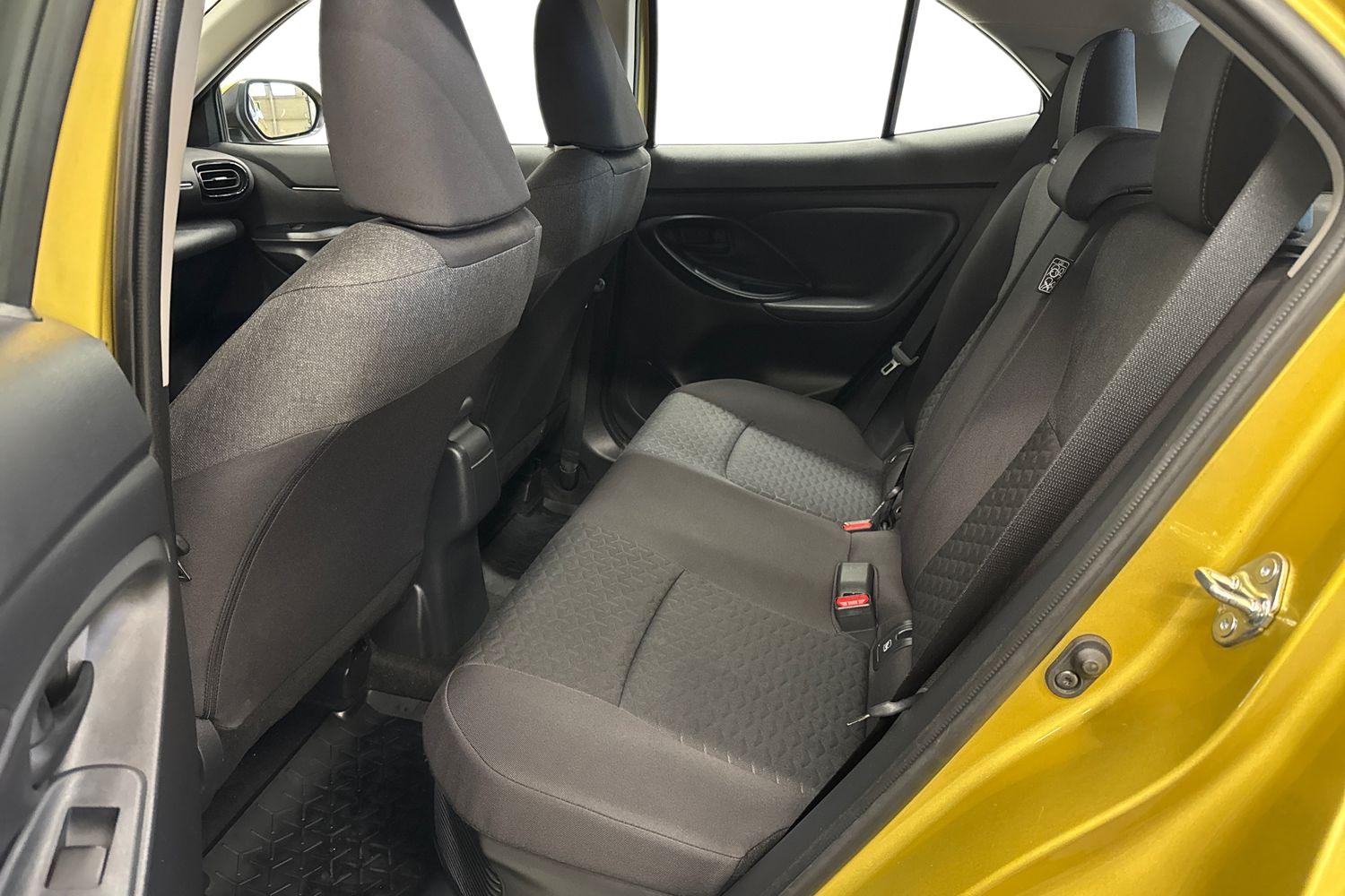 TOYOTA Yaris Cross 2023