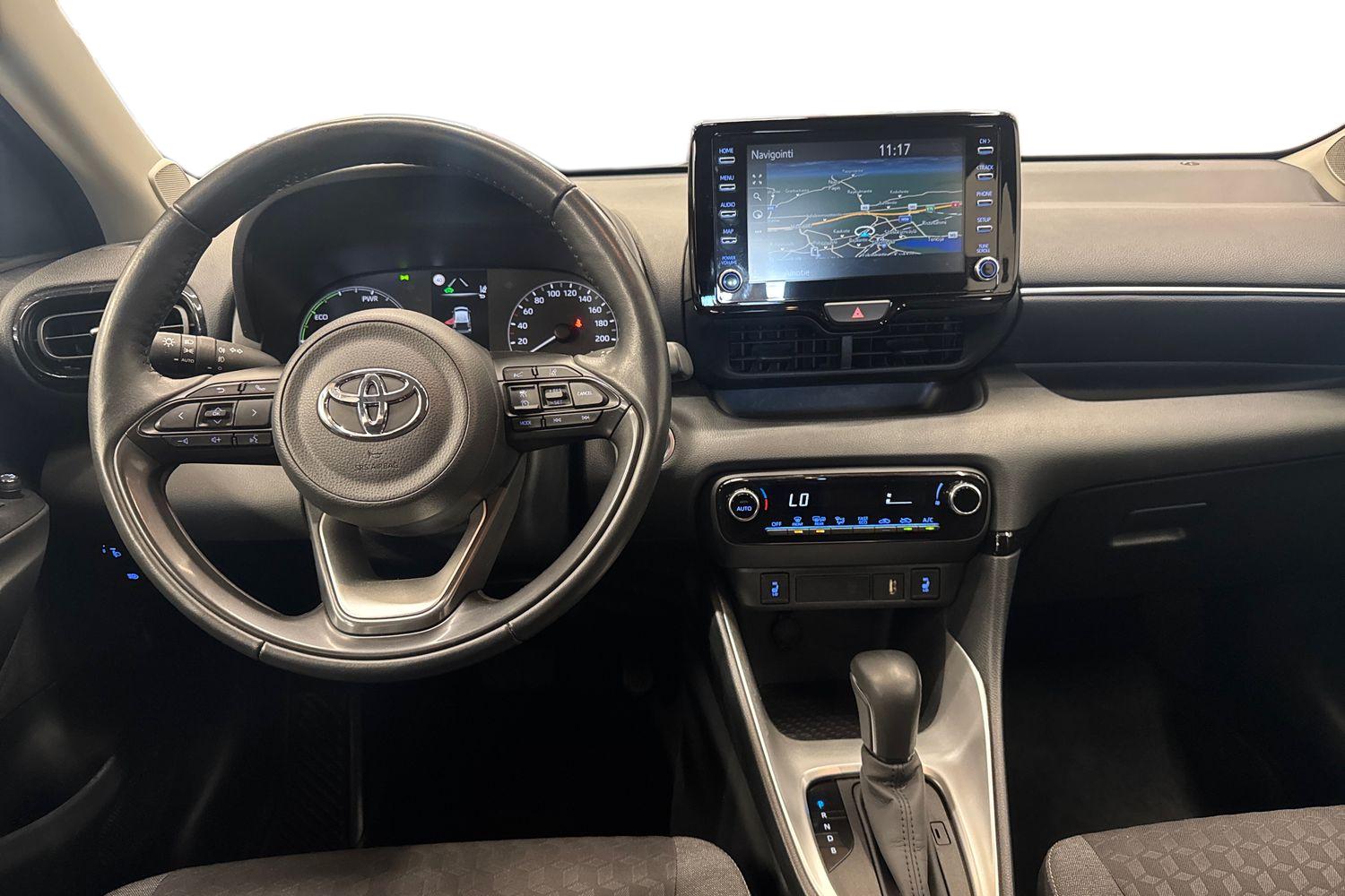 TOYOTA YARIS 2023