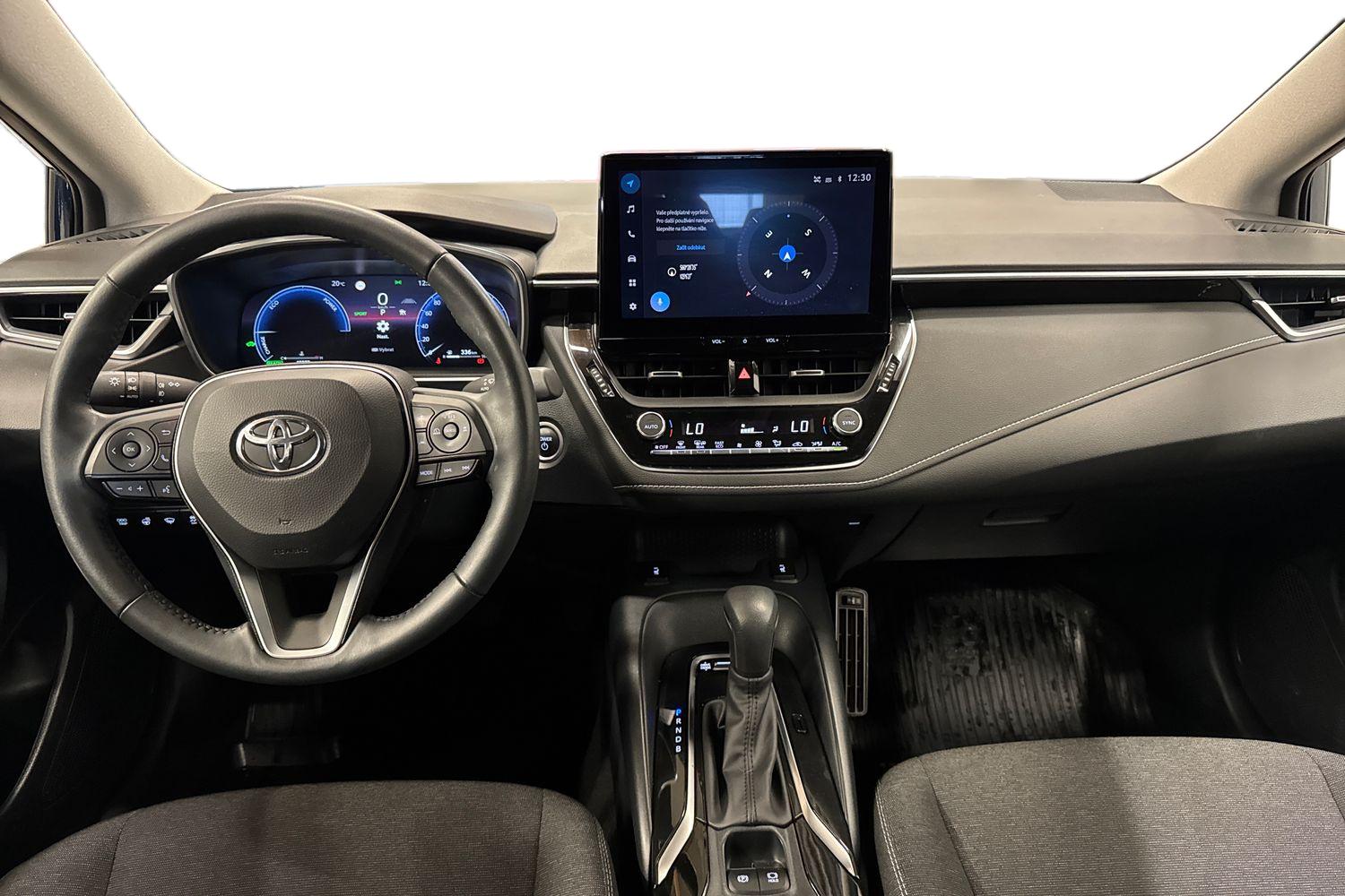 TOYOTA COROLLA 2024