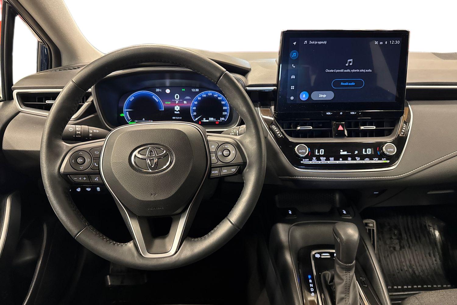 TOYOTA COROLLA 2024