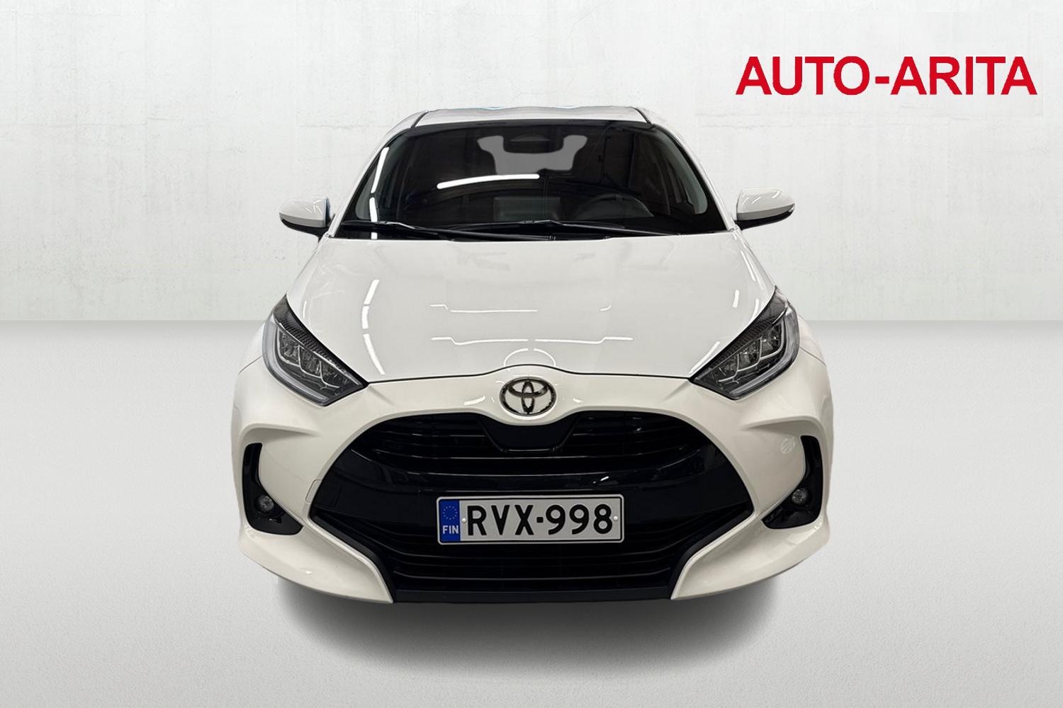 TOYOTA YARIS 2024