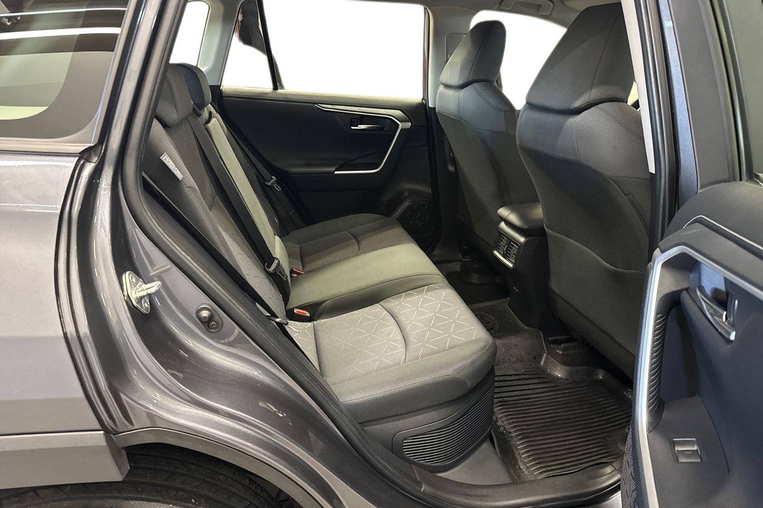 TOYOTA RAV4 2023