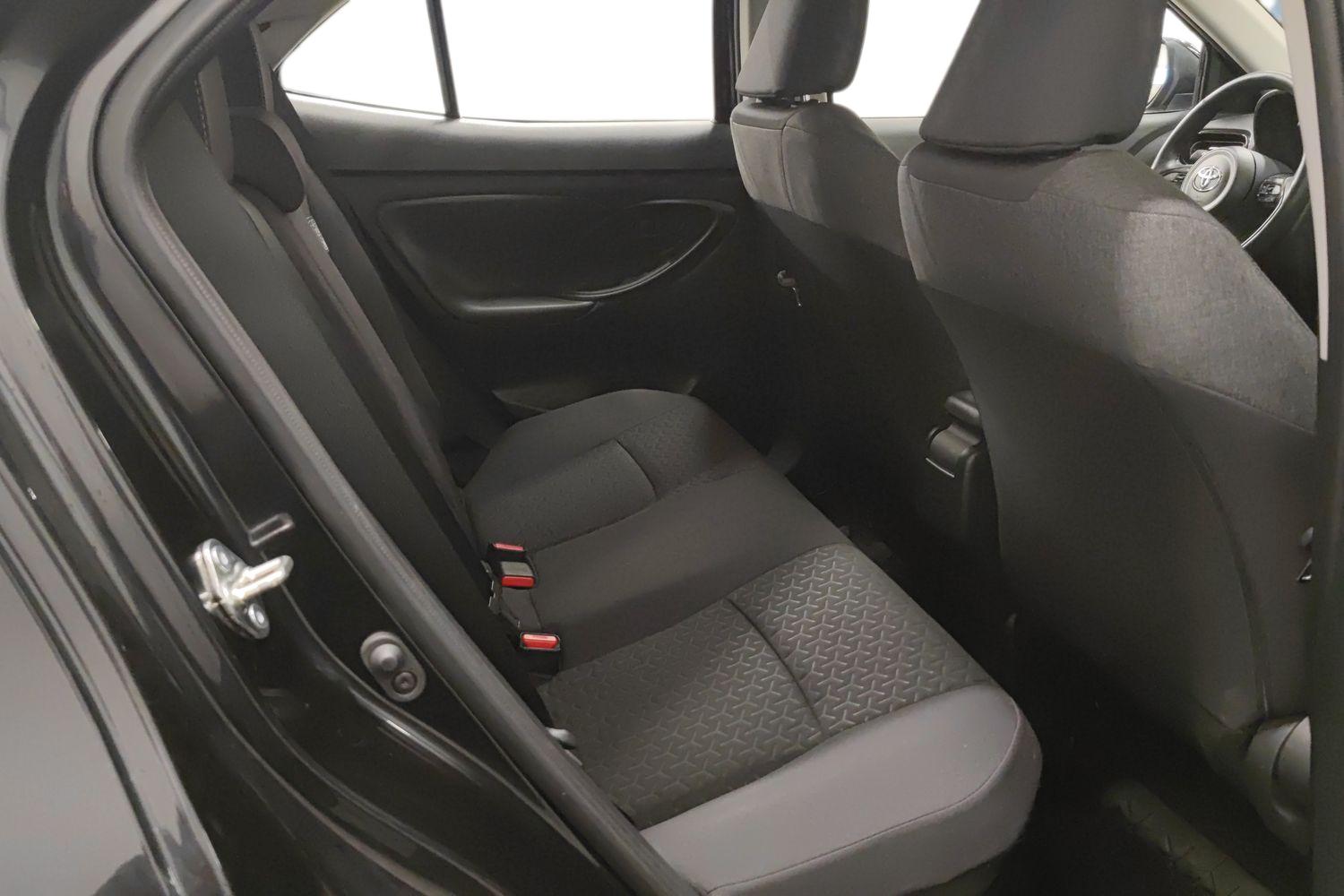 TOYOTA Yaris Cross 2023