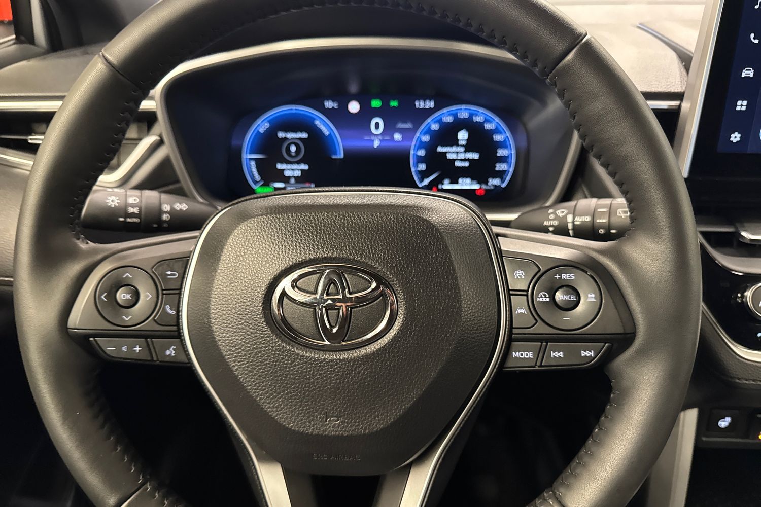 Toyota Corolla Cross 2023