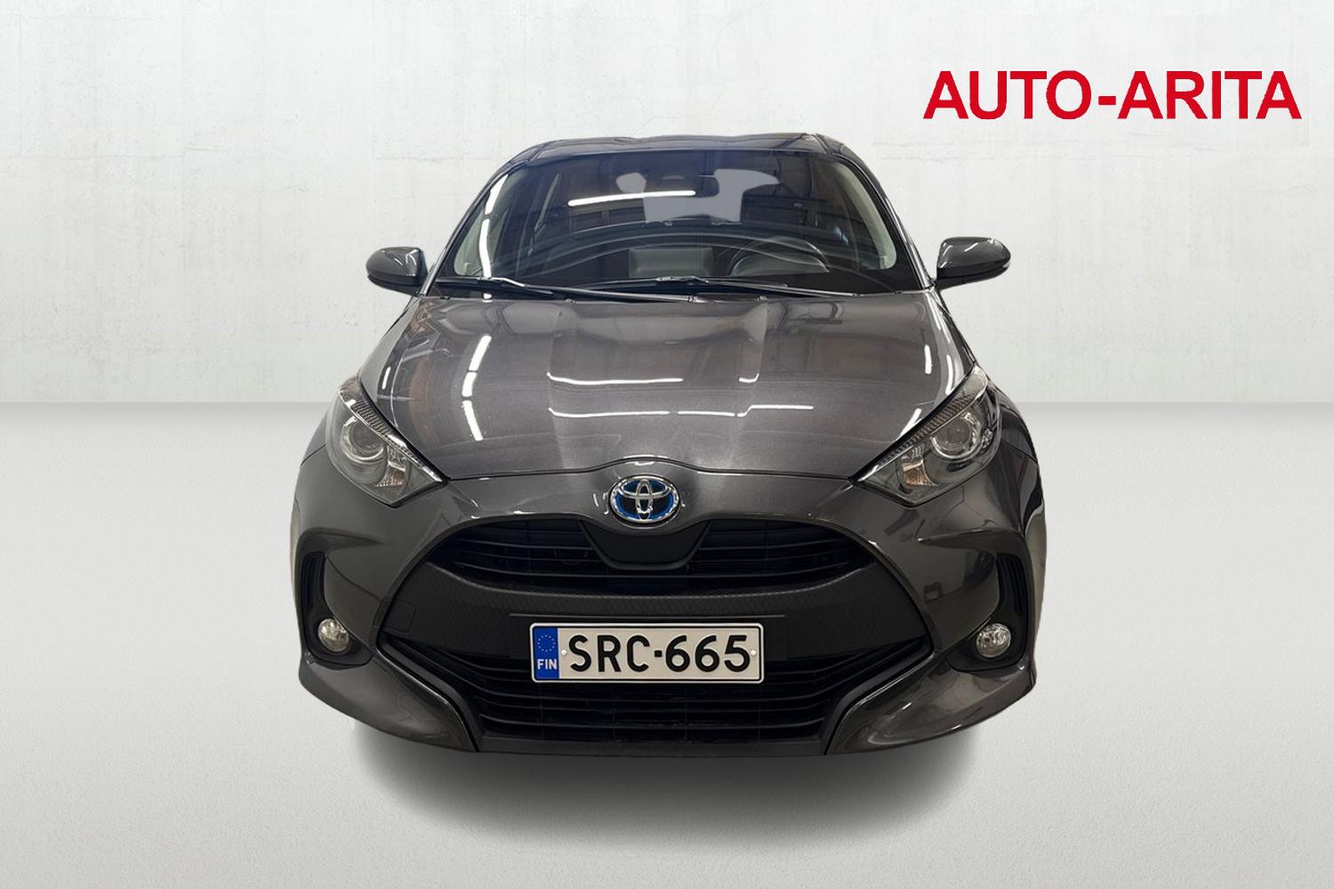 TOYOTA YARIS 2024