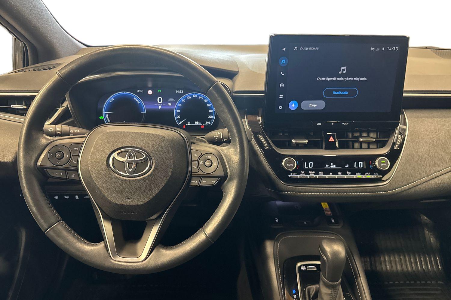 TOYOTA COROLLA 2024